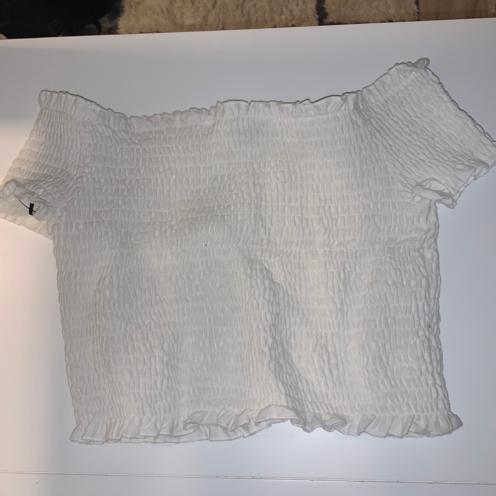 NEVER WORN off the shoulder top